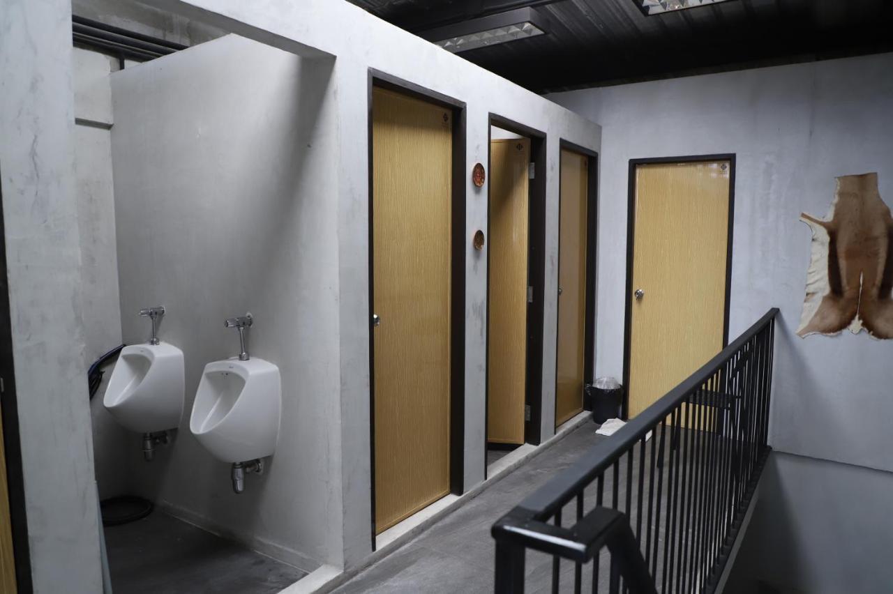 The Cube Hostel Khaosan Бангкок Екстер'єр фото