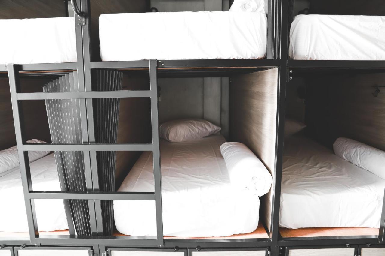 The Cube Hostel Khaosan Бангкок Екстер'єр фото
